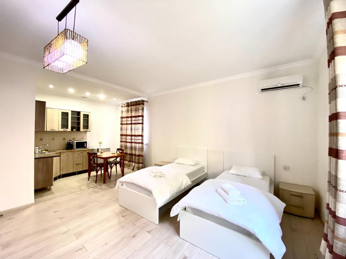 Sarai-Batu Guest House Aτιράου Εξωτερικό φωτογραφία