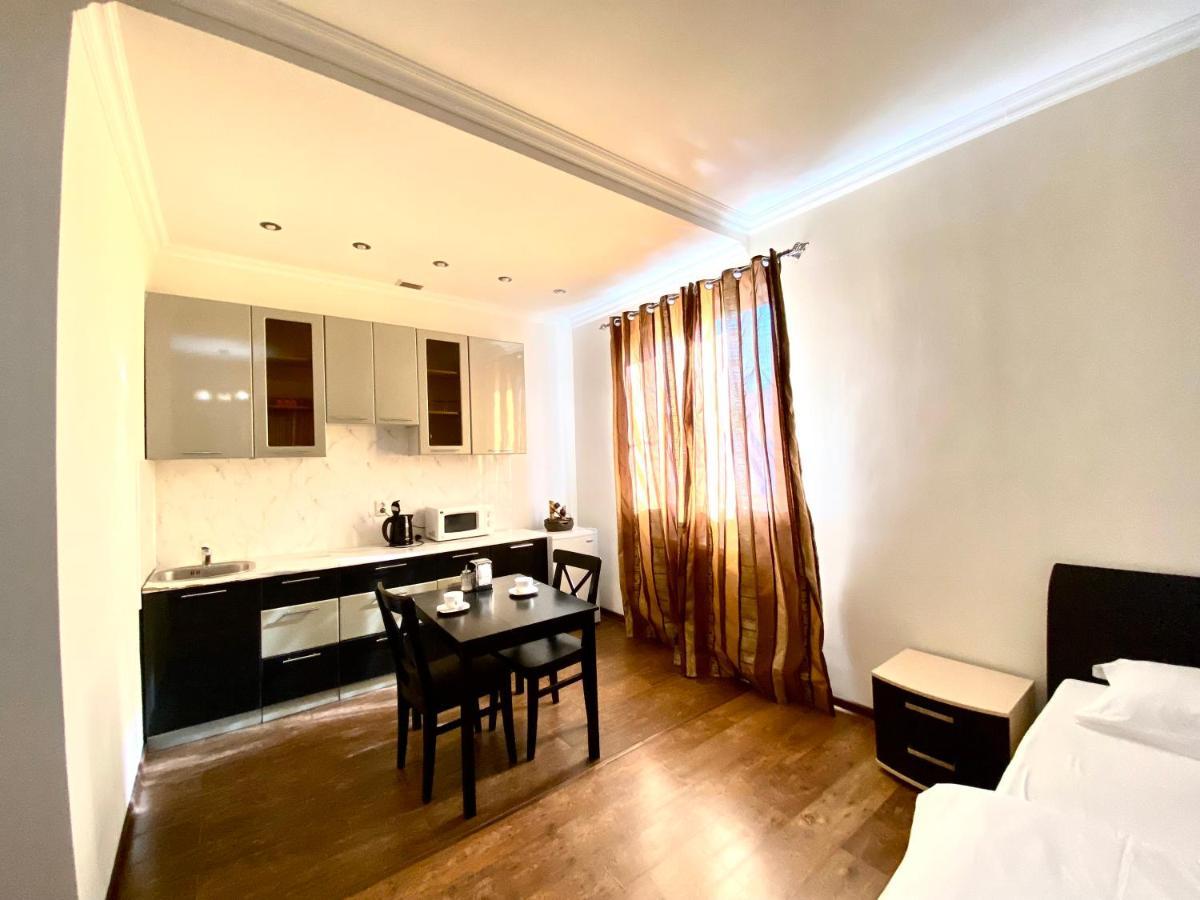 Sarai-Batu Guest House Aτιράου Εξωτερικό φωτογραφία